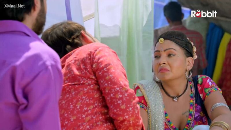 Thumbnail No 10 from Amrapali S1 Episode 2.