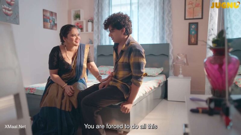 Thumbnail No 3 from Bahu Ka Pahredaar Episode 21 Video.