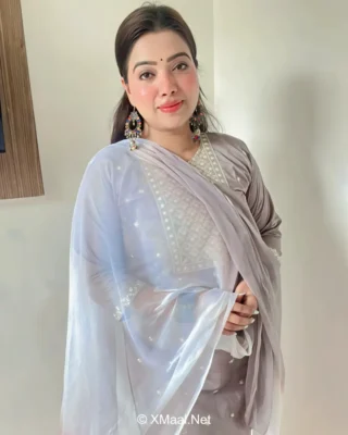 Rekha Mona Sarkar